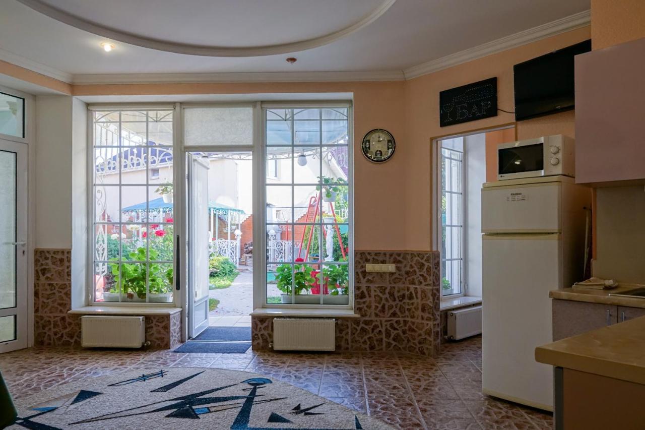 White House Apartments Odessa Exterior foto